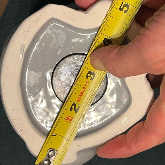 Handmade ceramic kitty coin bank coin slot back of head, gray white kitty 6 x 5” - Picture 8 of 8